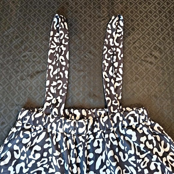 B/W Wide Leg Pants with Suspenders - Picture 3 of 4